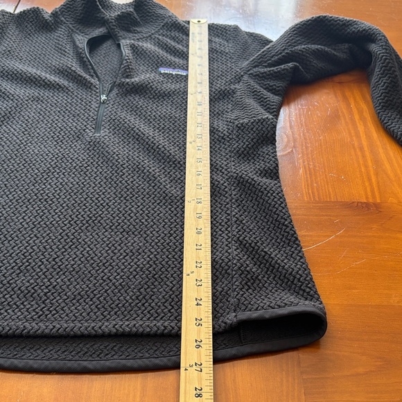 Patagonia Women’s R1 Air Fleece Zip Neck Pullover Black Recycled Size Large - Picture 10 of 14